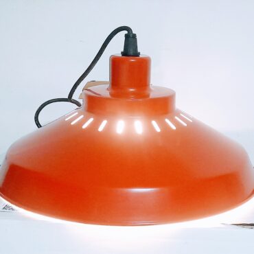 Lámpara Colgante Vintage Industrial – Diseño Cónico en Color Terracota