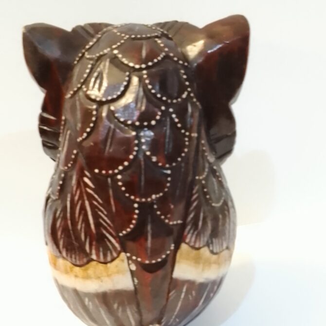 Búho Tallado en Madera – Decoración Artesanal - Imagen 2