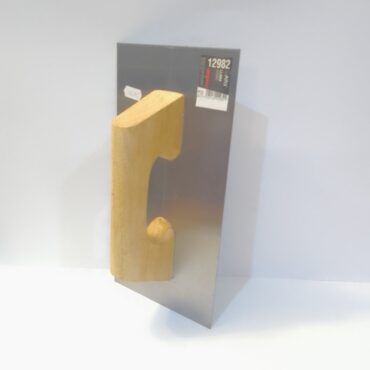 Llana de Acero Inoxidable con Mango de Madera – Acabado Profesional