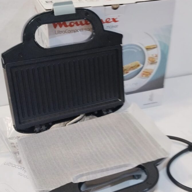 Sandwichera Moulinex Perfect Line - Acero Inoxidable, Compacta y Eficiente - Imagen 2