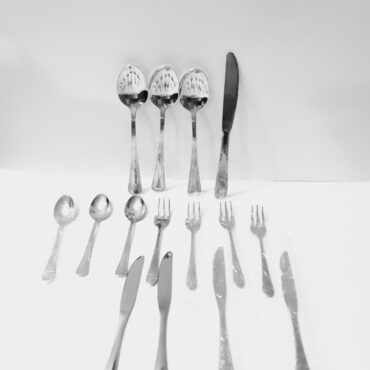 Set Premium de Cubiertos en Acero Inoxidable – Elegancia y Durabilidad para tu Mesa