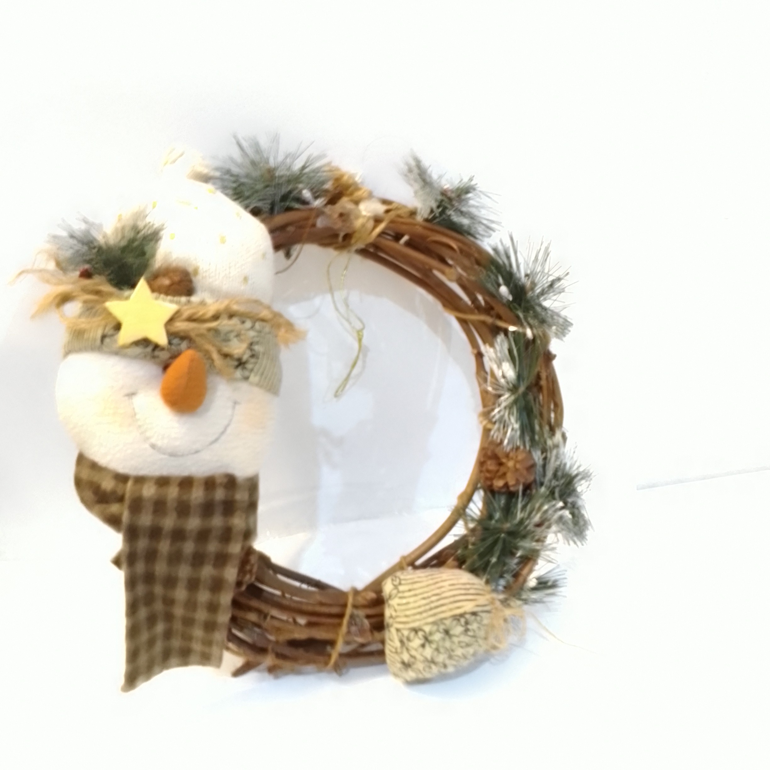 Corona Rústica Navideña con Muñeco de Nieve Artesanal