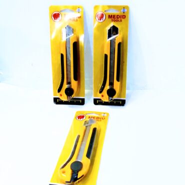 Cúter Profesional de Precisión MEDID TOOLS - Mango Ergonómico y Hoja Retráctil, Cada uno x 4.5€