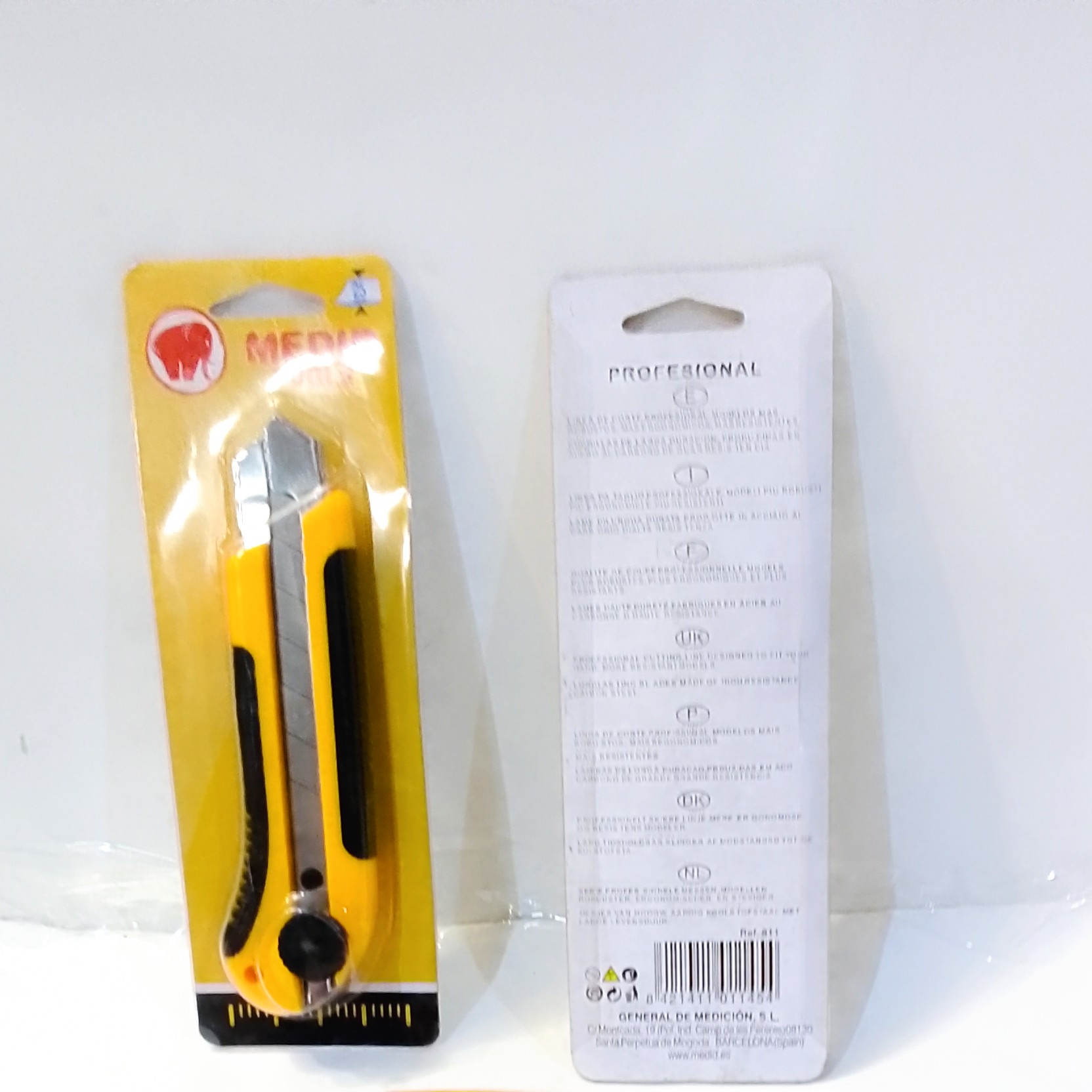 Cúter Profesional de Precisión MEDID TOOLS - Mango Ergonómico y Hoja Retráctil, Cada uno x 4.5€ - Imagen 2