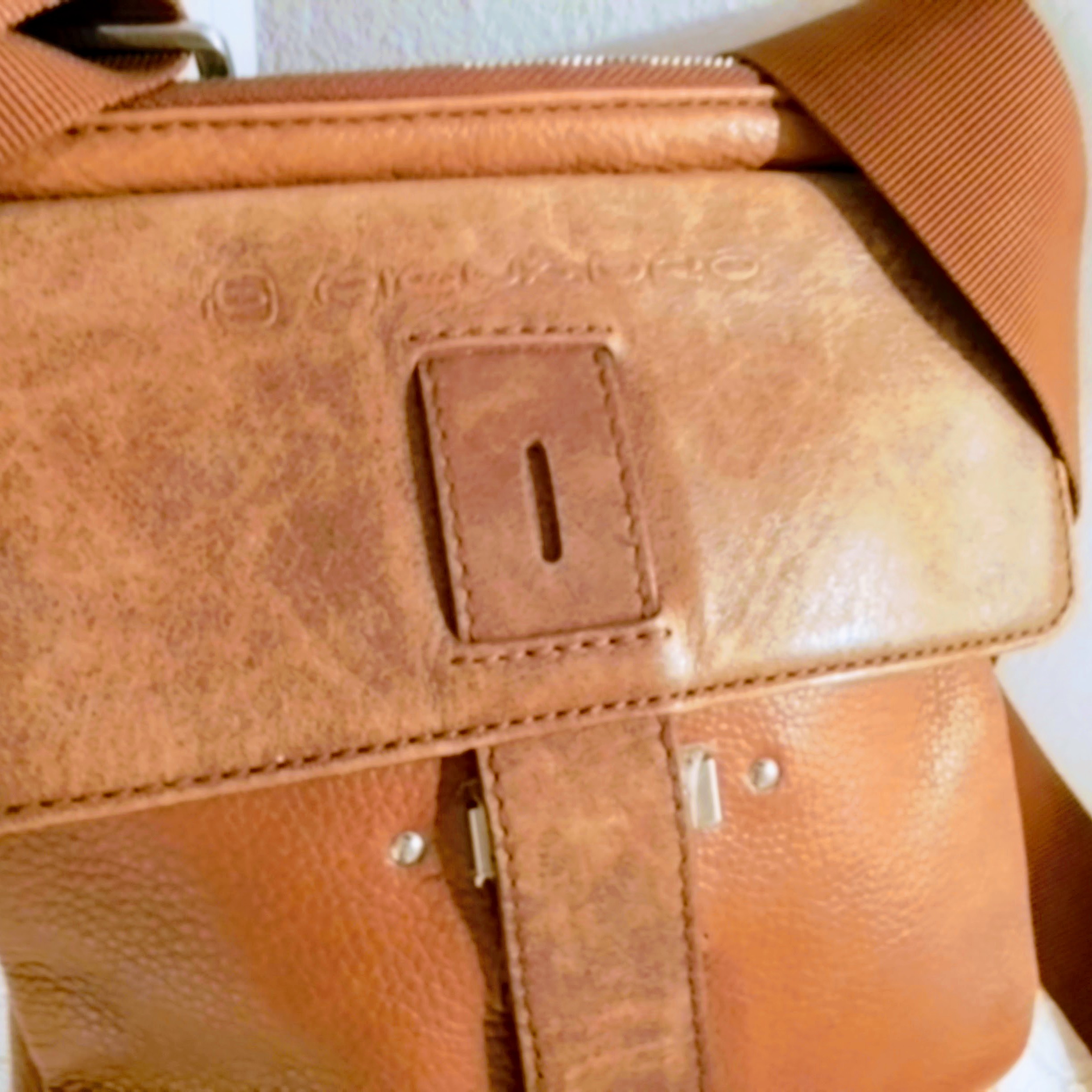 Bolso Ejecutivo de Cuero Vintage Terra" - Imagen 3