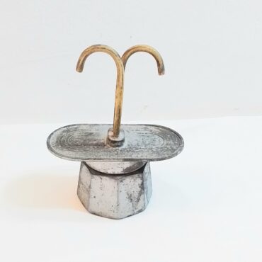 Cafetera Antigua de Metal con Gancho Doble | Cafetera Vintage Industrial Decorativa